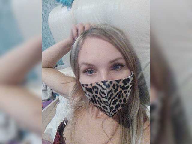 Live sex webcam photo for Papalook #269417366