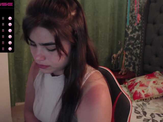 Live sex webcam photo for Caitlin-Gomez #269436605