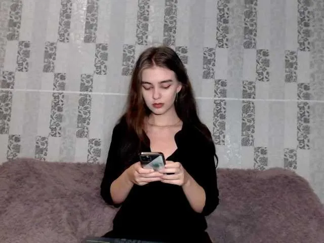 Live sex webcam photo for Liraleii #269444803