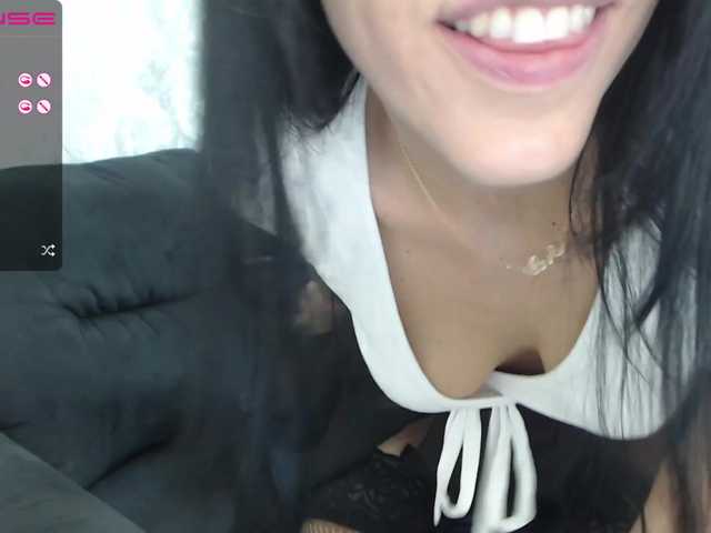 Live sex webcam photo for Nicol #269440014