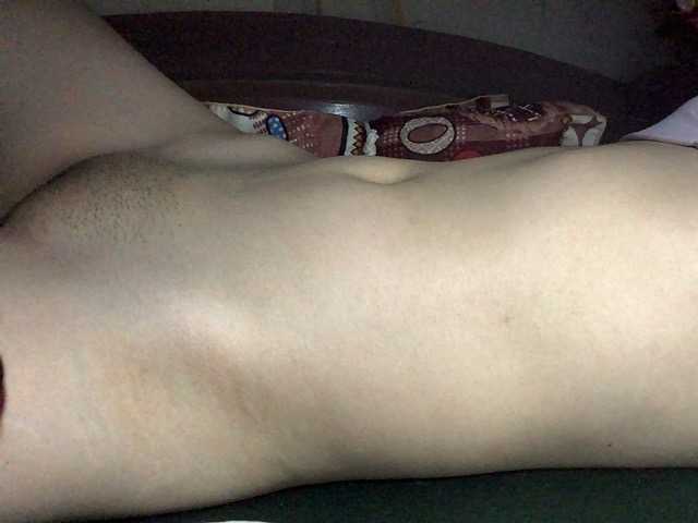 Live sex webcam photo for wettt12910 #269444992