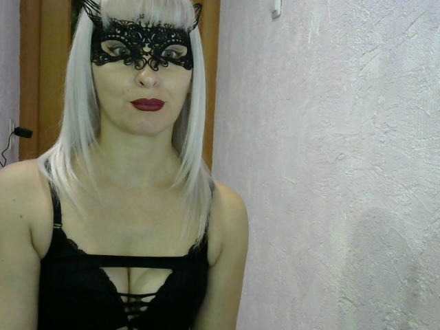 Live sex webcam photo for Sheila1945 #269436736