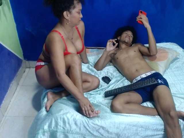 Live sex webcam photo for pamelavsliam #269436779