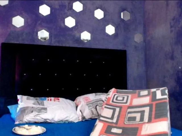 Live sex webcam photo for ParisPiera #269433605