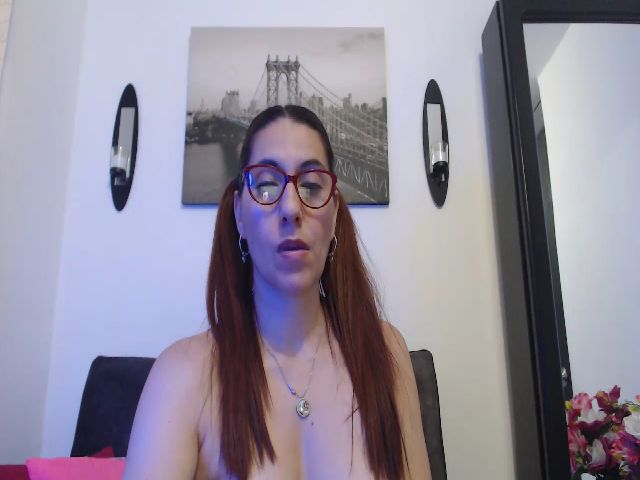 Live sex webcam photo for Sandrylove #269434419