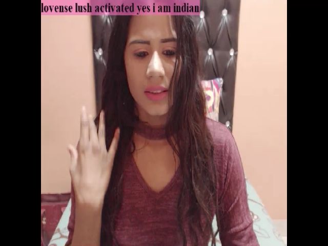 Live sex webcam photo for PARADISEQEEN #269443980