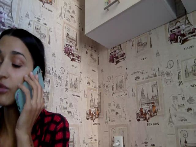 Live sex webcam photo for JolyBoss #269439290