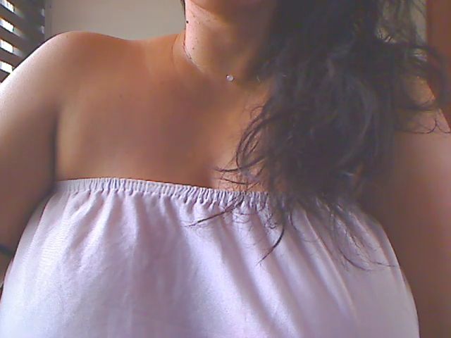 Live sex webcam photo for GIOVANA_SEX #269447368