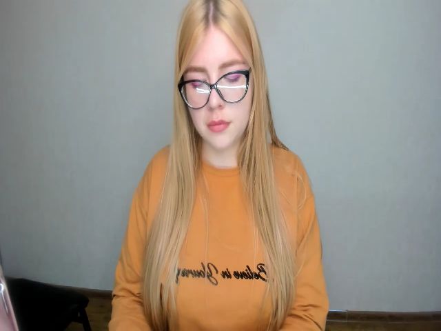 Live sex webcam photo for milafix #269443847