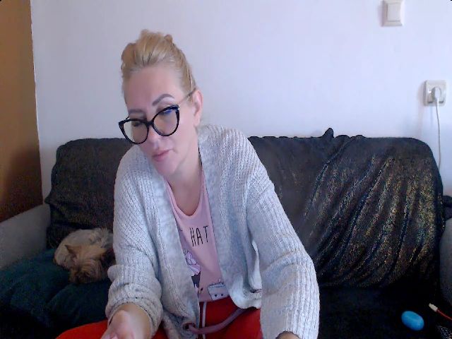 Live sex webcam photo for Stephycute #269442122