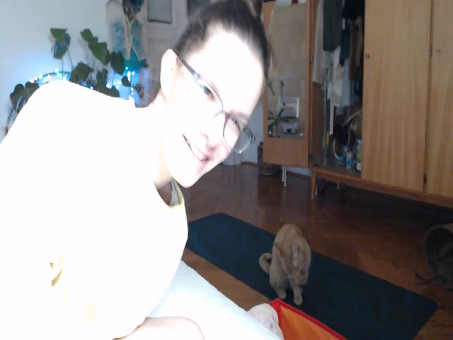 Live sex webcam photo for PetitePinkie #269449141