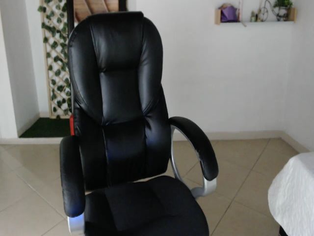 Live sex webcam photo for Abba_smith #269435871