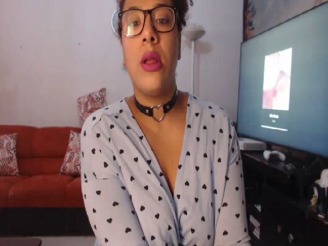 Live sex webcam photo for Mysticbae #269449493