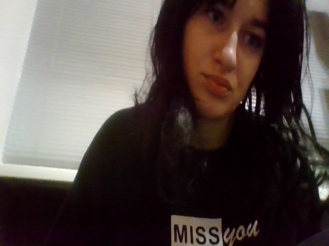 Live sex webcam photo for MagikBaby #269447051
