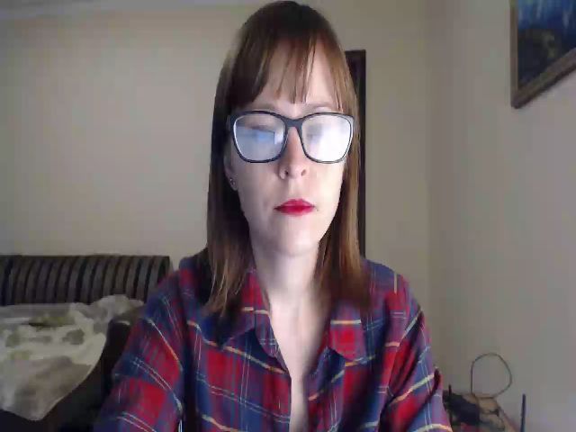 Live sex webcam photo for SmallUniverse #269438739