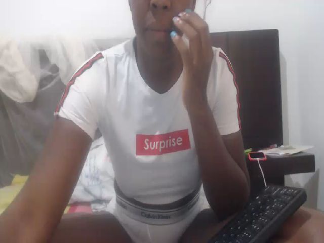 Live sex webcam photo for Ebonywitney_x #269443823