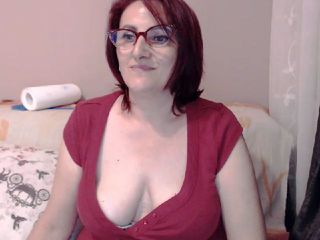 Live sex webcam photo for Elssye #269438084