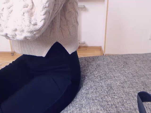 Live sex webcam photo for Asoll77 #269439122