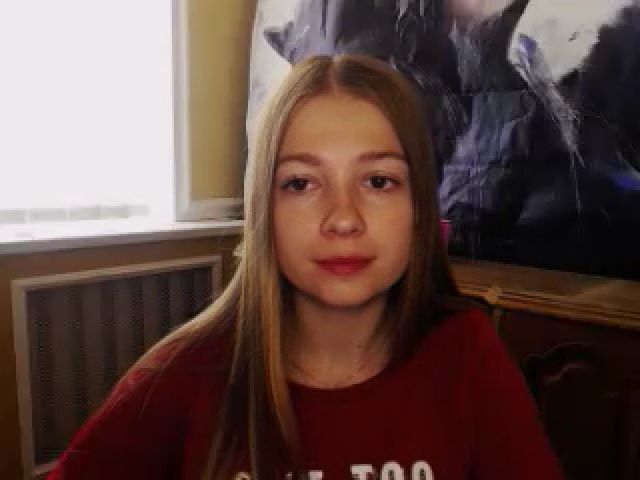 Live sex webcam photo for EmiStern #269437678