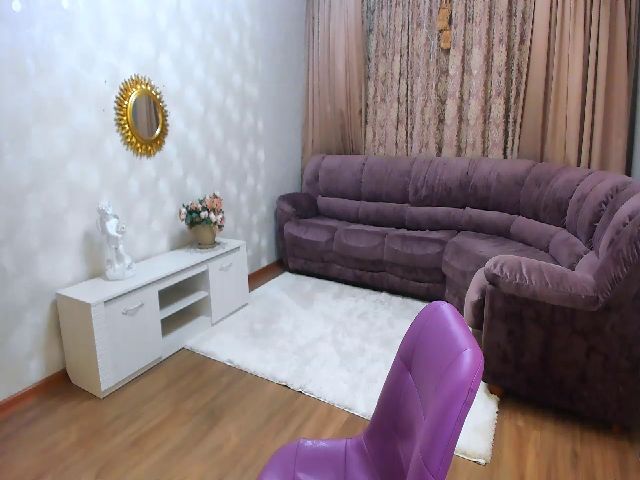 Live sex webcam photo for TellMe_Yes #269433874