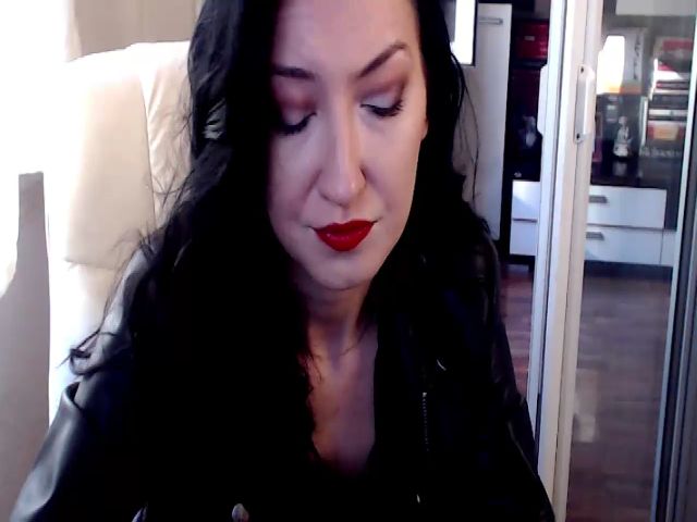 Live sex webcam photo for MistressNadia #269437091