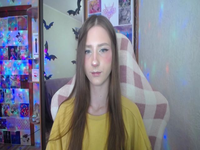 Live sex webcam photo for M00T4B0R #269439533