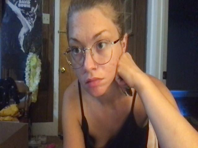 Live sex webcam photo for superfast992 #269435211