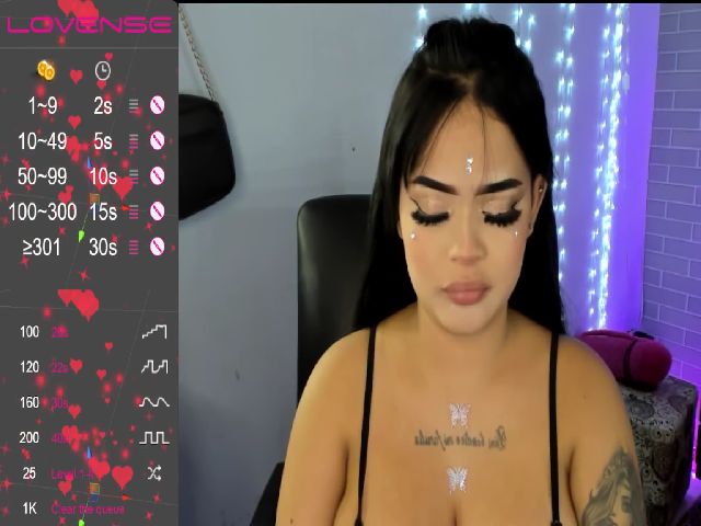 Live sex webcam photo for Camijhons #269435437