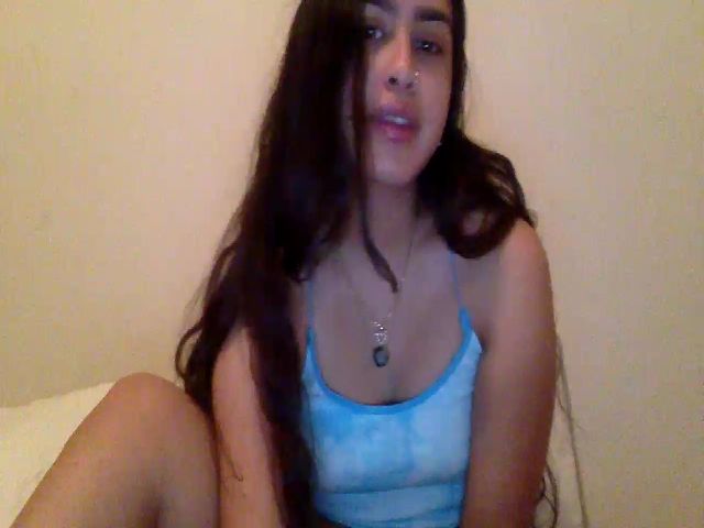 Live sex webcam photo for Sweetloveluna #269435181