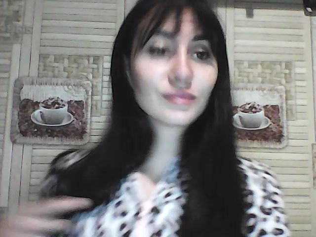 Live sex webcam photo for Sabrina6668 #269447746