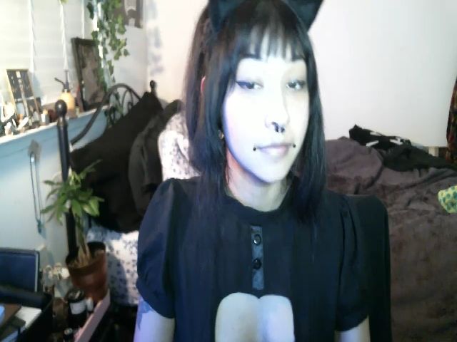 Live sex webcam photo for hazy666 #269435888