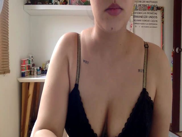 Live sex webcam photo for Alicenicolle #269443748