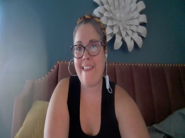 Live sex webcam photo for Laural55 #269442637