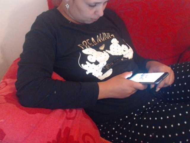 Live sex webcam photo for carlastar00 #269465503