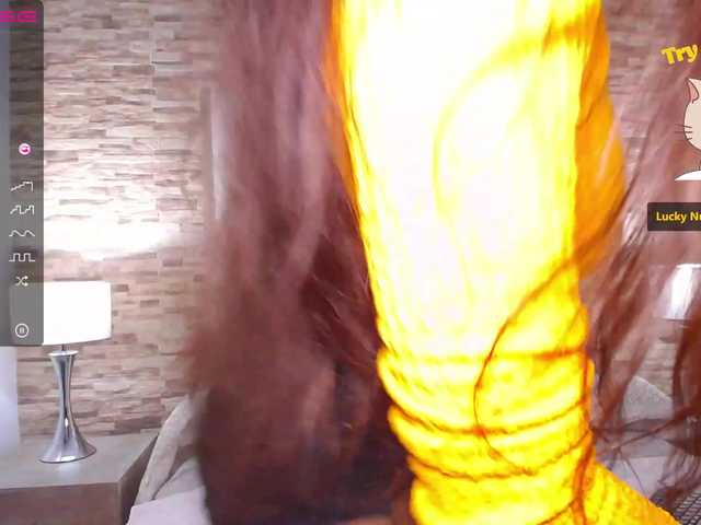 Live sex webcam photo for CoraimaHicks #269464068