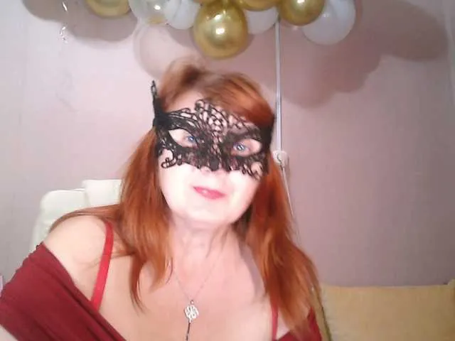 Live sex webcam photo for leeloofire #269464116