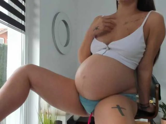 Live sex webcam photo for tattoo-couple #269459713