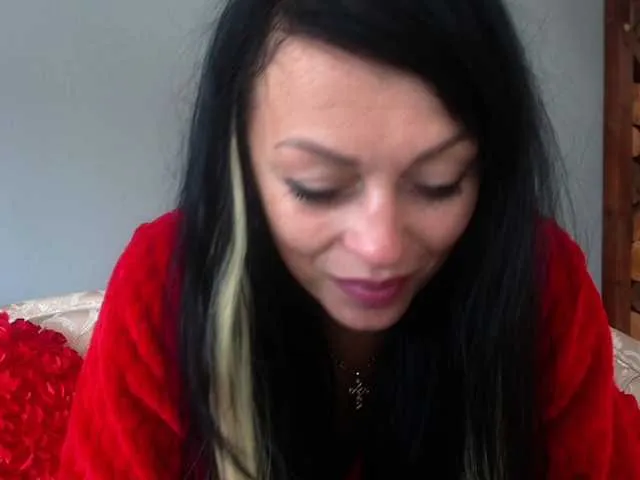 Live sex webcam photo for lisi4e4ka33 #269455795