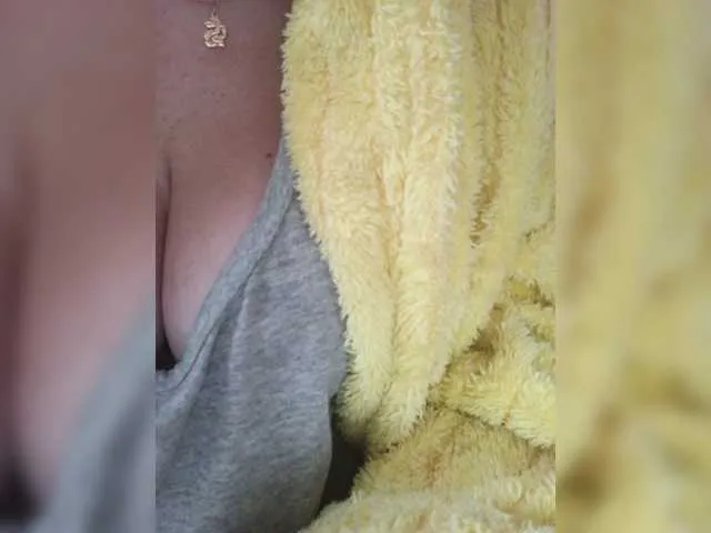 Live sex webcam photo for LeilaNightova #269459799