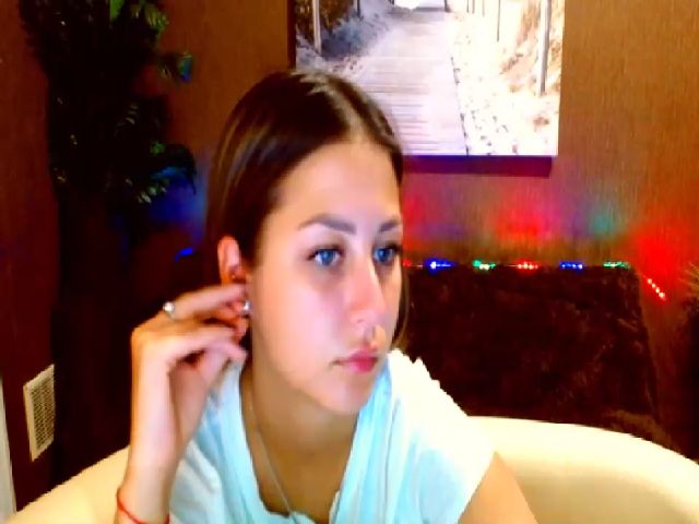 Live sex webcam photo for MsDream_ #269453337