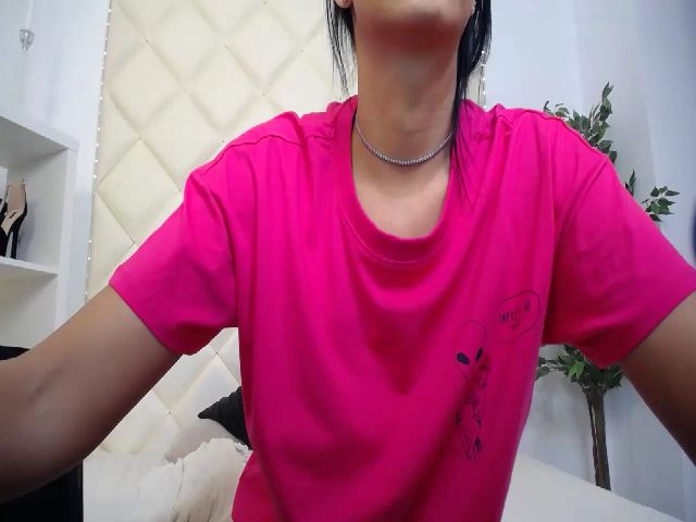 Live sex webcam photo for Tracylowe #269453058