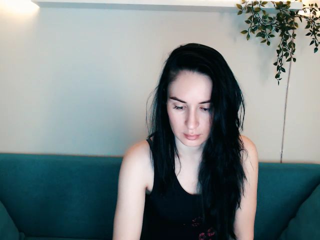 Live sex webcam photo for Lilly_Shine #269452021