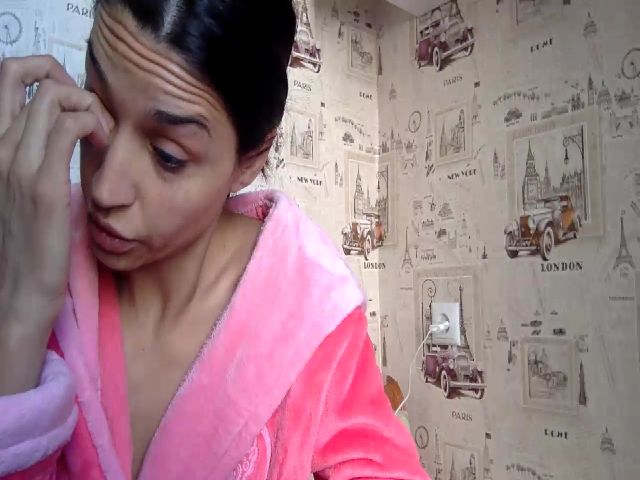 Live sex webcam photo for JolyBoss #269456834