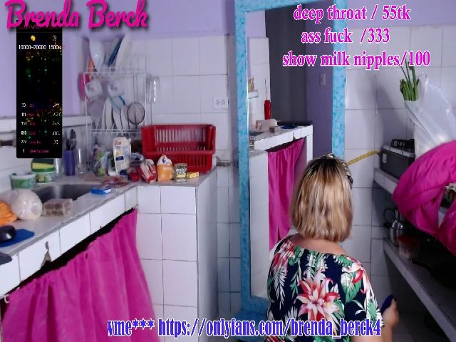 Live sex webcam photo for Brenda_becker #269466697