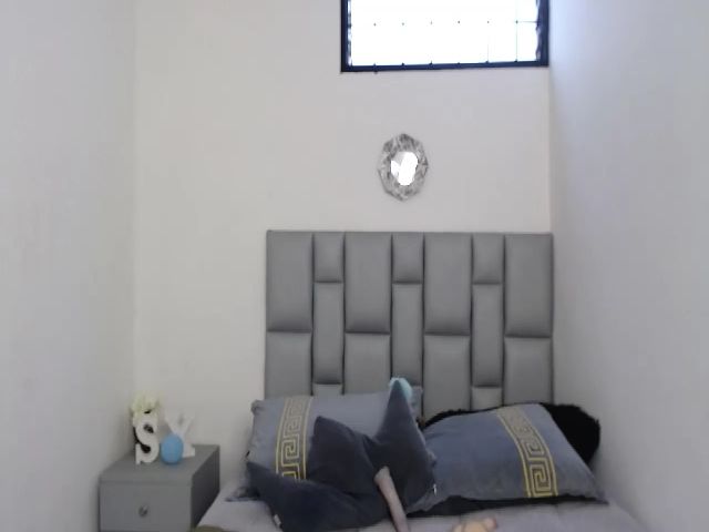 Live sex webcam photo for Manelik_benz #269468269