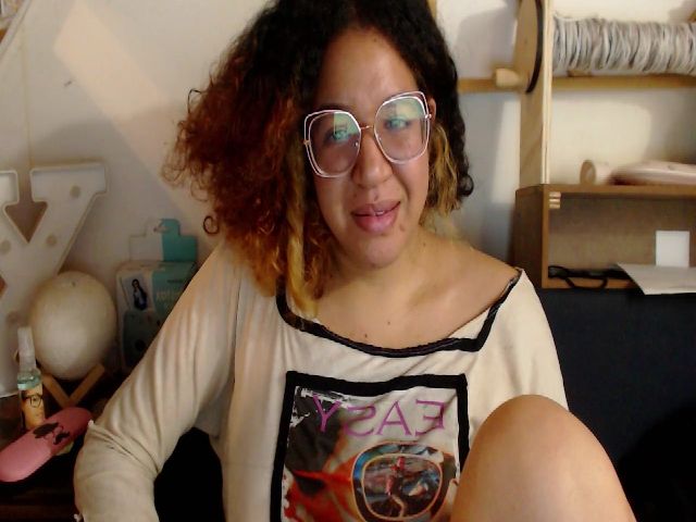Live sex webcam photo for Sammy_00 #269469564