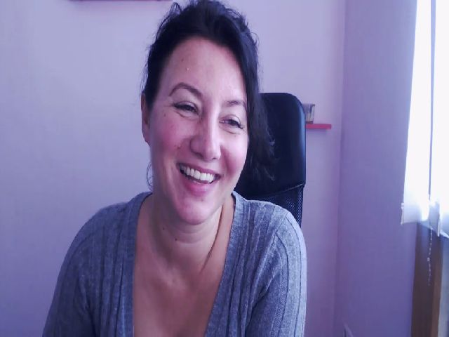 Live sex webcam photo for LexiFox_ #269457611