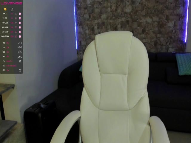 Live sex webcam photo for Lucie_sins #269456816