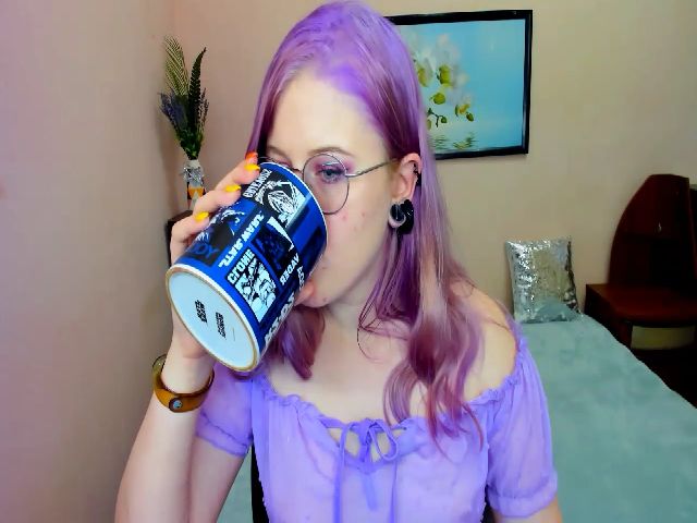 Live sex webcam photo for FlorenceAir #269460583