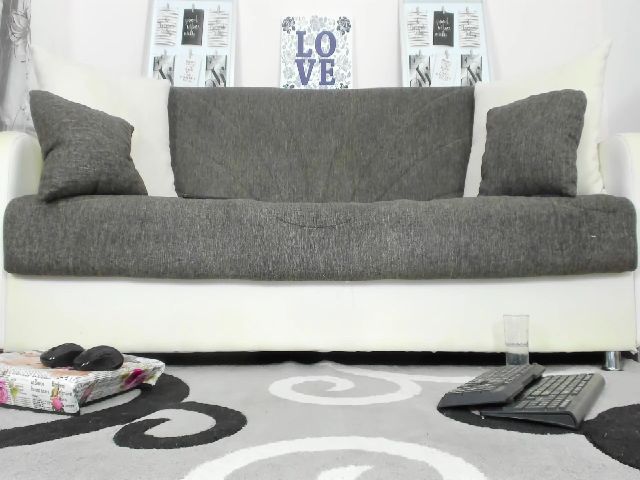 Live sex webcam photo for Jessyblondex #269451650